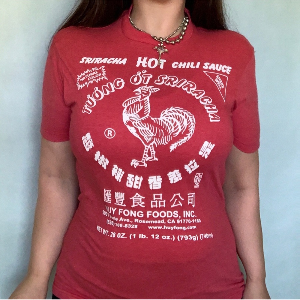 ❌SOLD❌ Cute Whimsical Graphic Tee